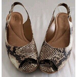 CLARKS ARTISAN Open Toe Snakeskin Slingback Wedge Sandal 7 M Excellent..........